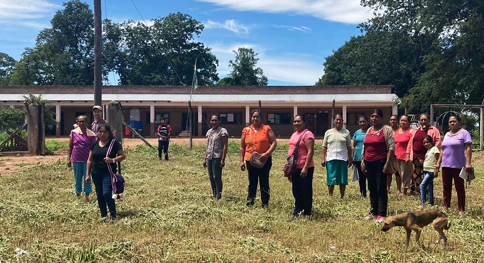 Comunidad de Tentepe, asociación de cuidadoras de semillas nativas, Chaco boliviano.