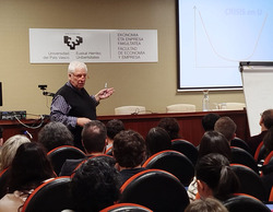In Bilbao, Eduardo Gudynas reflects on the term polycrisis and the growing complexity of current times
