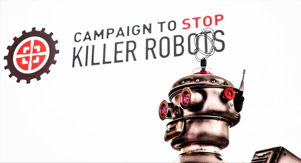 Robots Asesinos. El peligro de las armas autónomas